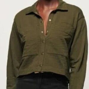 Nation LTD • Fritzie Cropped Button Down in Dark Green Size - SMALL